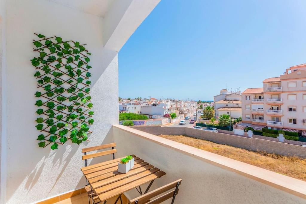 Green Lagoon Penthouse 또레비에하 외부 사진