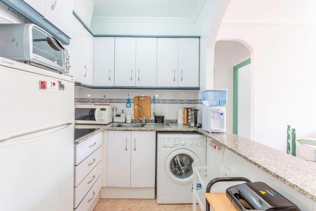Green Lagoon Penthouse 또레비에하 외부 사진